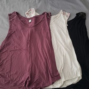 3 matching old navy tanks